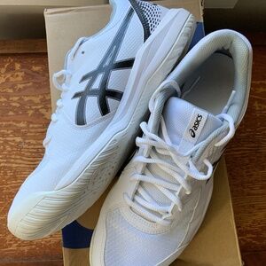 New In Box  Asics Gel Dedicate 8 White/black logo  US size 11.5